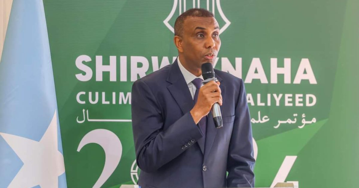 Ra’iisul Wasaare Xamsa oo soo xiray Shirweynaha Culimada Soomaaliyeed oo lagu qabtay Muqdisho