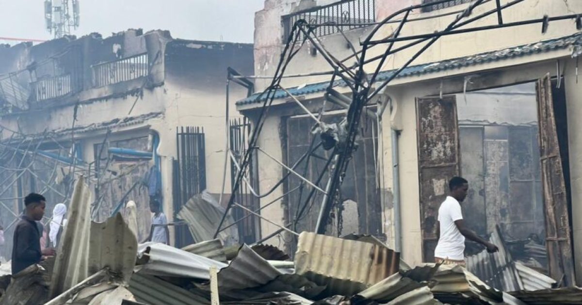 Dab khasaaro hantiyeed geeystay oo xalay ka kacay Suuqa Marwo Two ee degaanka Ceelasha Biyaha