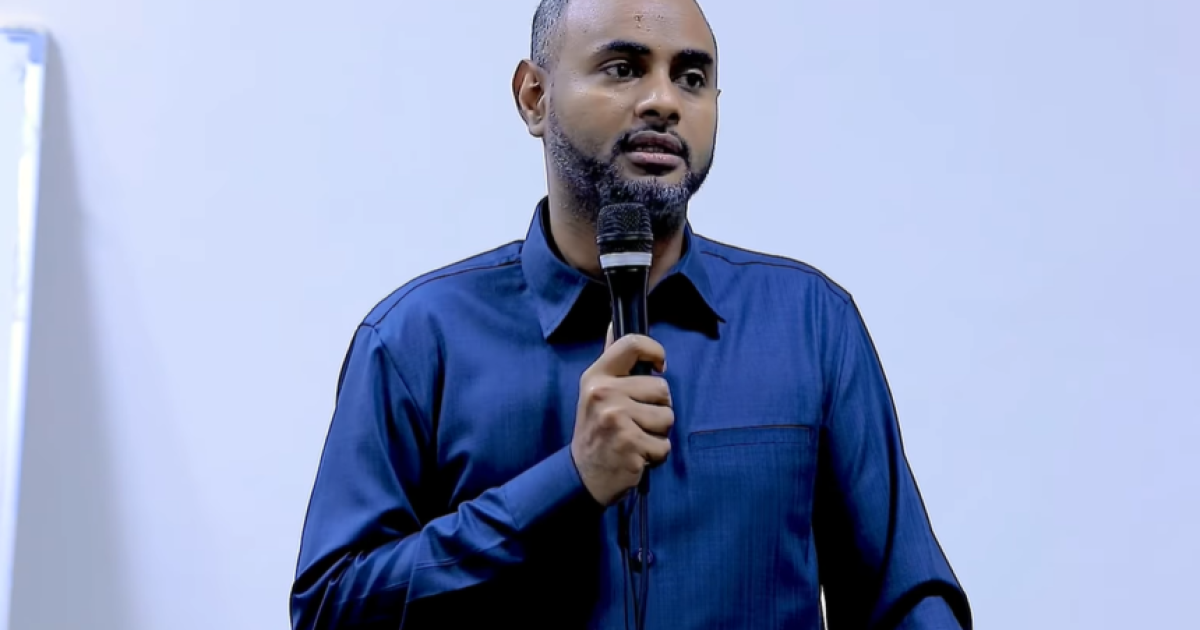 Wasiirka Gashaandhigga “Cadowgeena gudaha iyo dibadaba waa inaan u diyaar garownaa”.