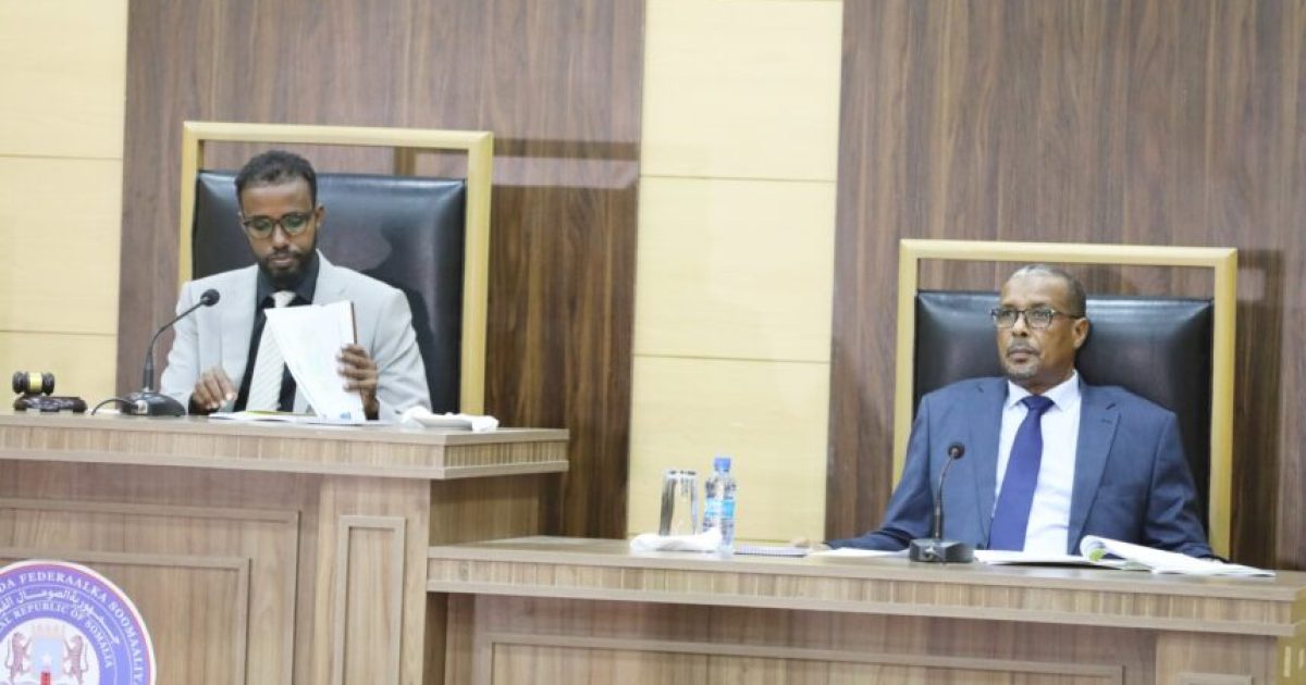 Golaha Aqalka Sare oo ka dooday dib u soo celinta Shilinka Soomaaliga