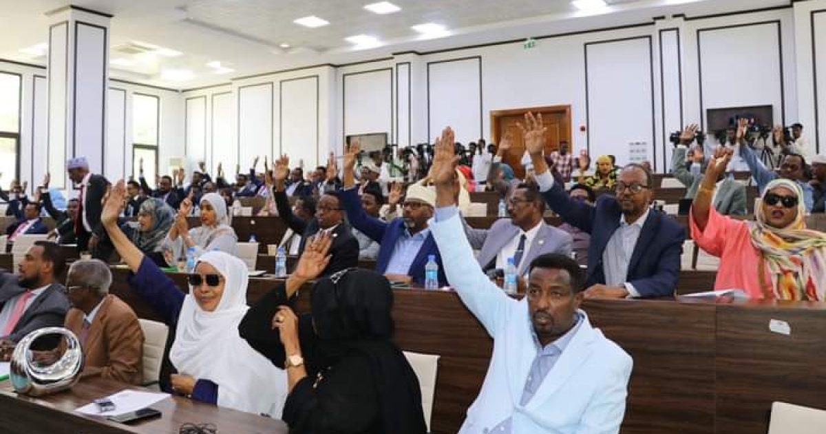 Xildhibaannada Golaha Shacabka oo ansixiyay Hindise Sharciyeedka Kaalmo Sharciyeedka Federaalka