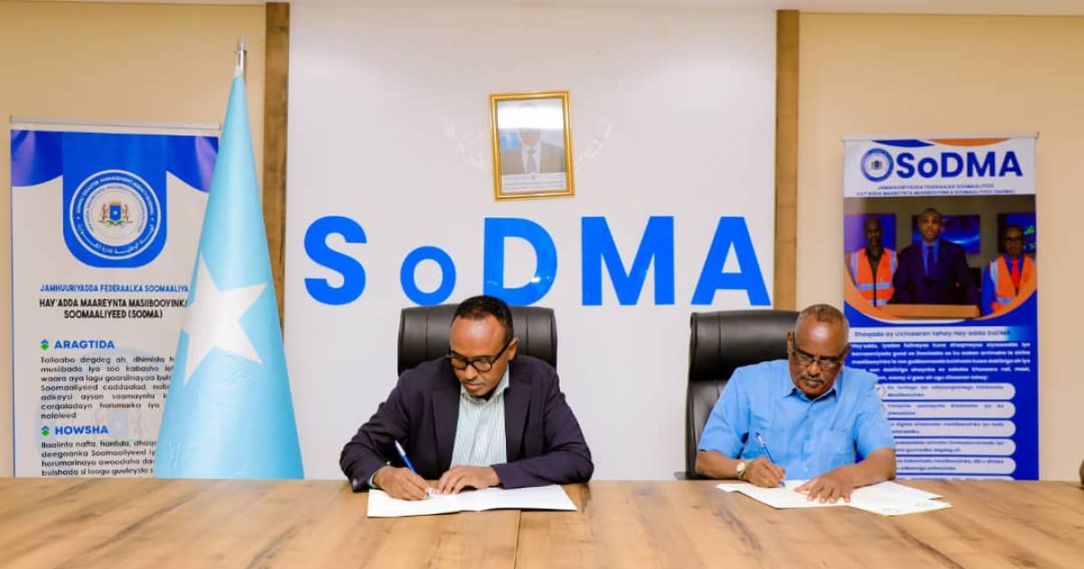 Guddoomiyaha Hay’adda SoDMA oo heshiis la galay Hay’adda AMUCUBO