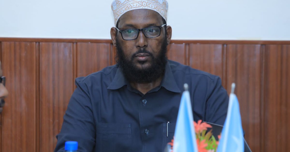 Wasiirka Diinta oo kormeeray guddiga adeegga Xajka