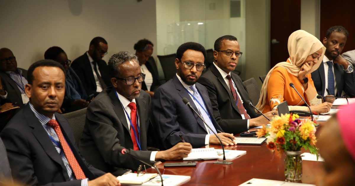 Wasiirka Maaliyadda oo kulan doceedyo la qaatay mas’uuliyiin Bangiga Adduunka ah