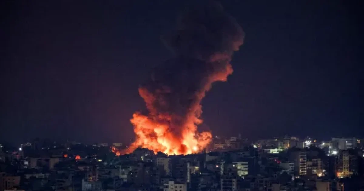 Israel oo duqeymo culus ka geysatay Beirut iyo masaajid ku yaalla Gaza