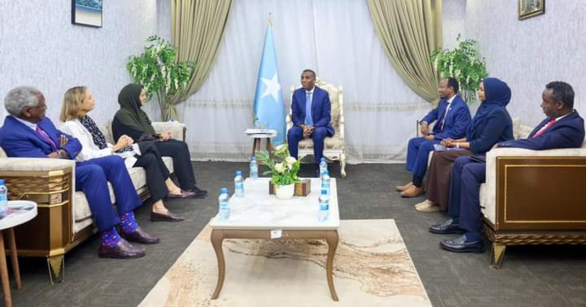 Ra’iisul Wasaare Xamsa oo qaabilay Agaasime Marwo Dr Hanan Balkhy