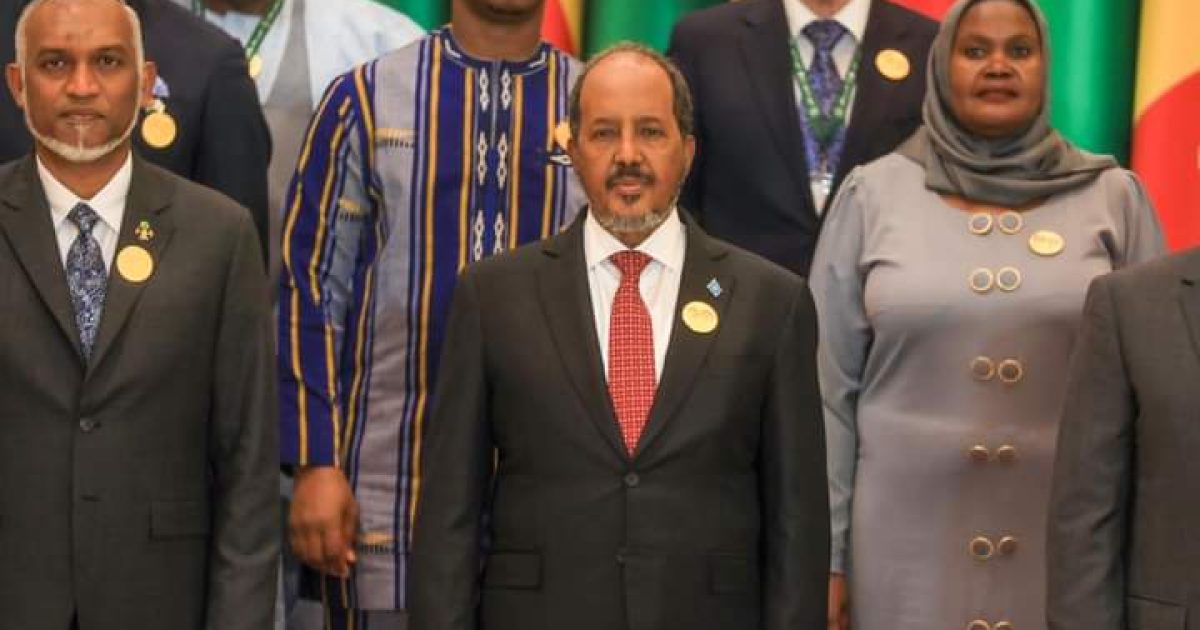 Madaxweyne Xasan Sheekh “Xalka Nabadda Bariga Dhexe waxa uu ku xiranyahay Dhismaha dowlad Falastiini ah”