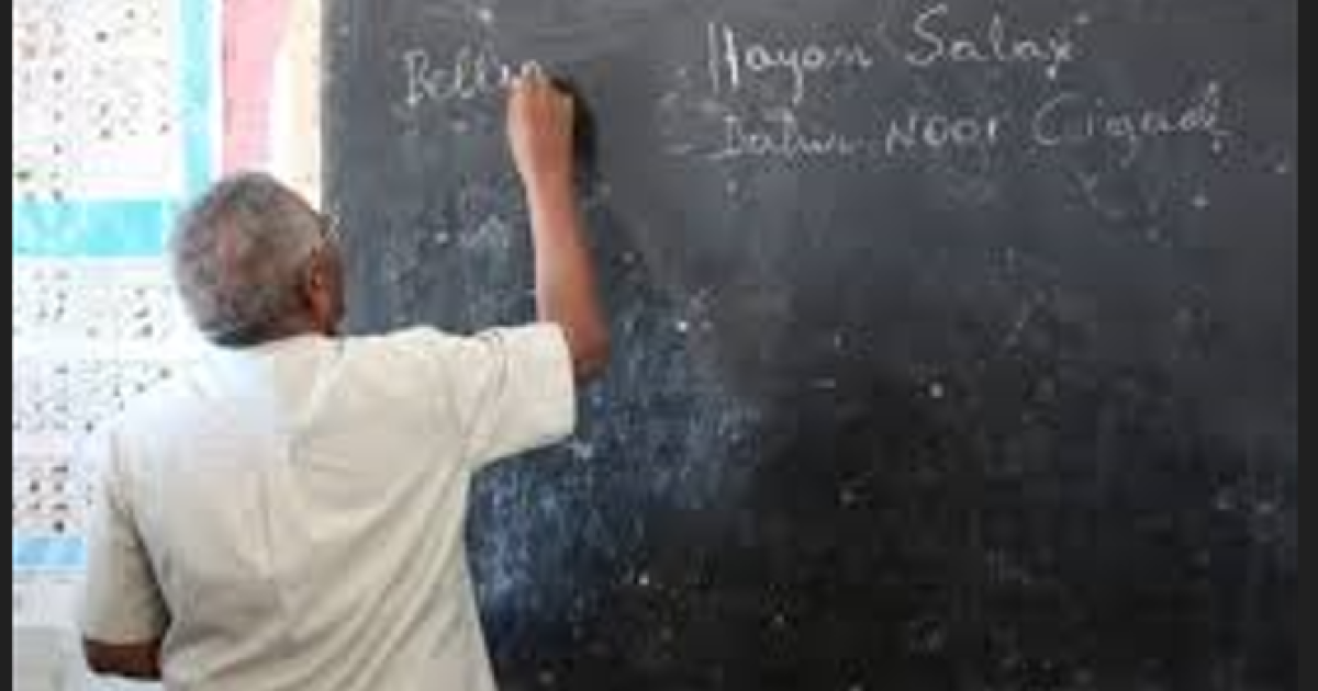 Maanta oo ku beegan maaalinta Macallinka Soomaaliyeed