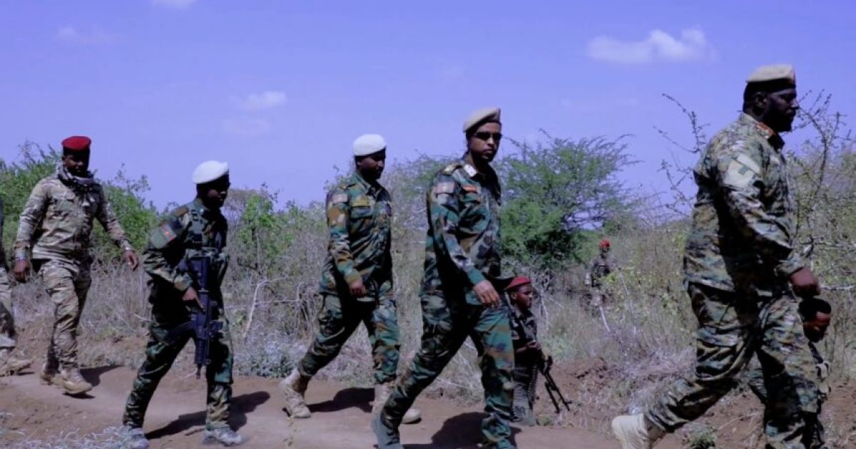 Taliyaha Ciidanka Dhulka oo gaaray deegaanka Xawaadley ee Gobolka Shabeellaha Dhexe