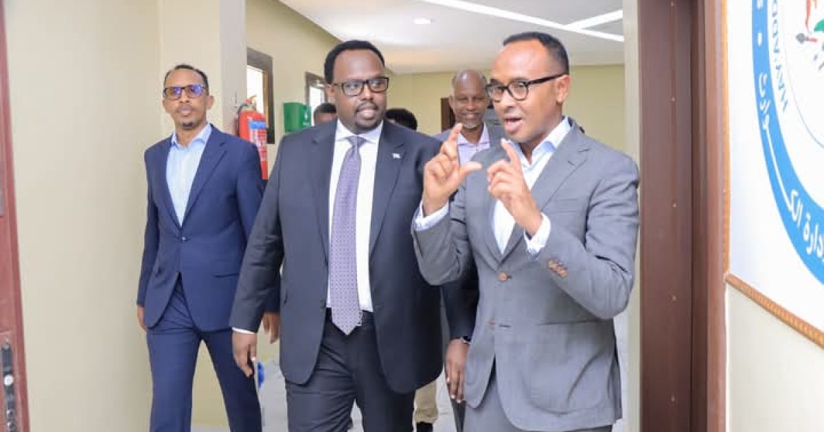 Ra’iisul Wasaare Ku-xigeenka oo kormeeray xarunta Hay’adda SoDMA