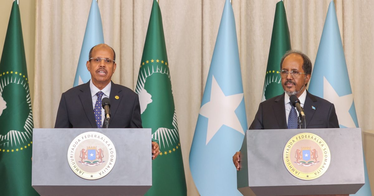 Madaxweynaha JFS oo kulan miro-dhal ah la yeeshay Guddoomiyaha Midowga Afrika
