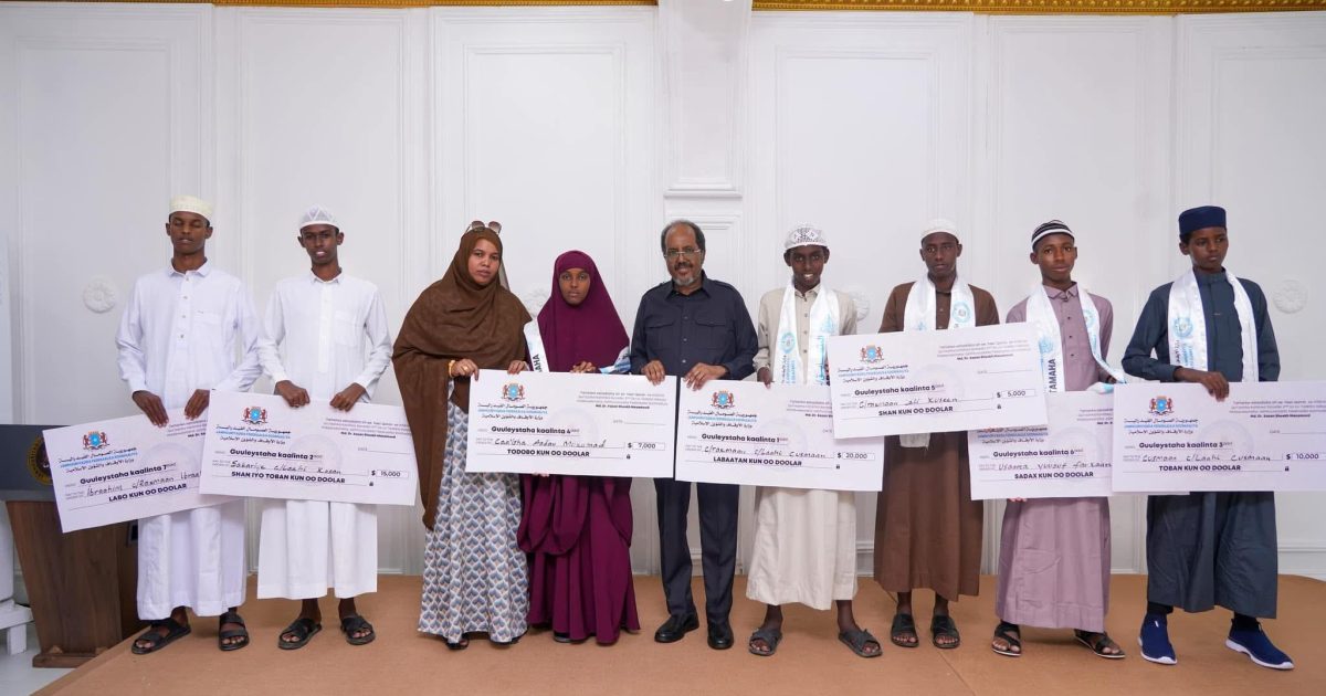 Madaxweyne Xasan Sheekh oo soo xiray Tartanka Qur’aanka Kariimka ah ee Bisha Ramadaan