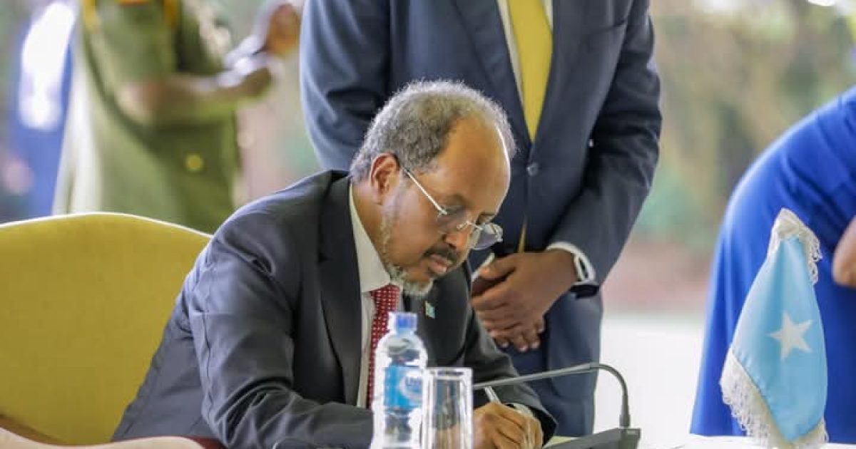 Madaxweyne Xasan Sheekh oo ka qeybgalay Shir-Madaxeedka Ciidamada AUSSOM