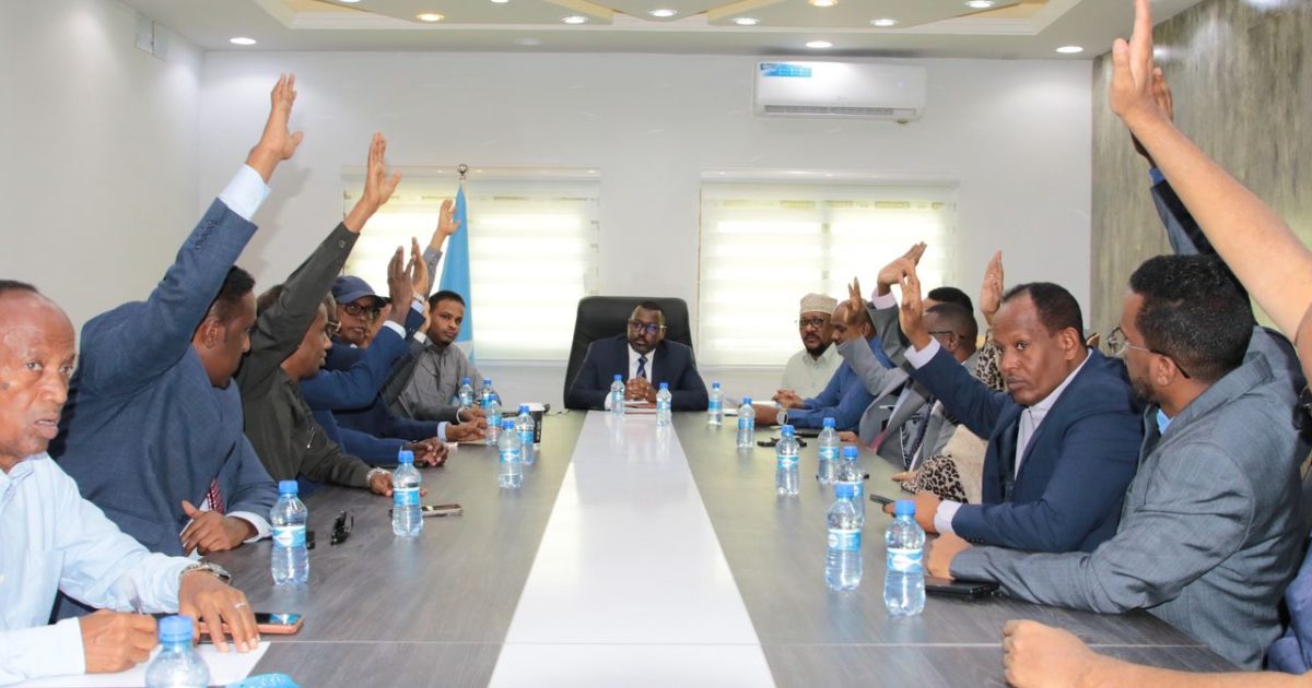 Xidhibaan Qawdhan oo loo doortay Guddoomiyaha Guddiga Maaliyadda ee BJFS  