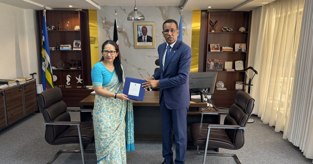 Danjire Jabriil oo qaabilay Safiirka India ee Soomaaliya iyo Kenya