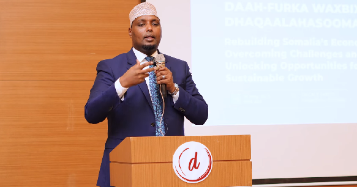 Wasiirka Qorsheynta XFS oo furay warbixinta Odoroska dhaqaalaha Soomaaliya