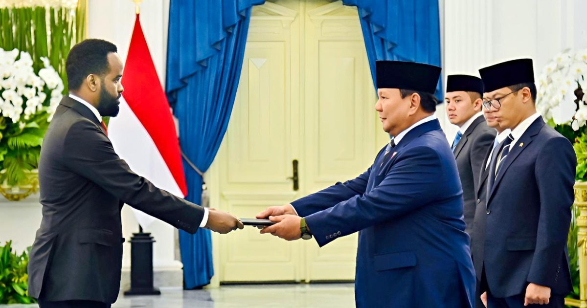 Safiirka Soomaaliya ee Indonesia oo laga guddoomay waraaqaha aqoonsiga Danjirenimo
