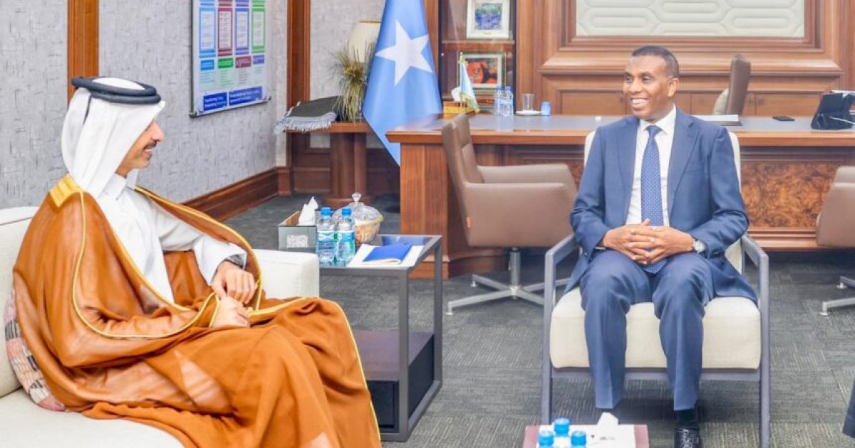 Ra’iisul Wasaaraha XFS oo xafiiskiisa ku qaabilay Danjiraha Qatar ee Soomaaliya