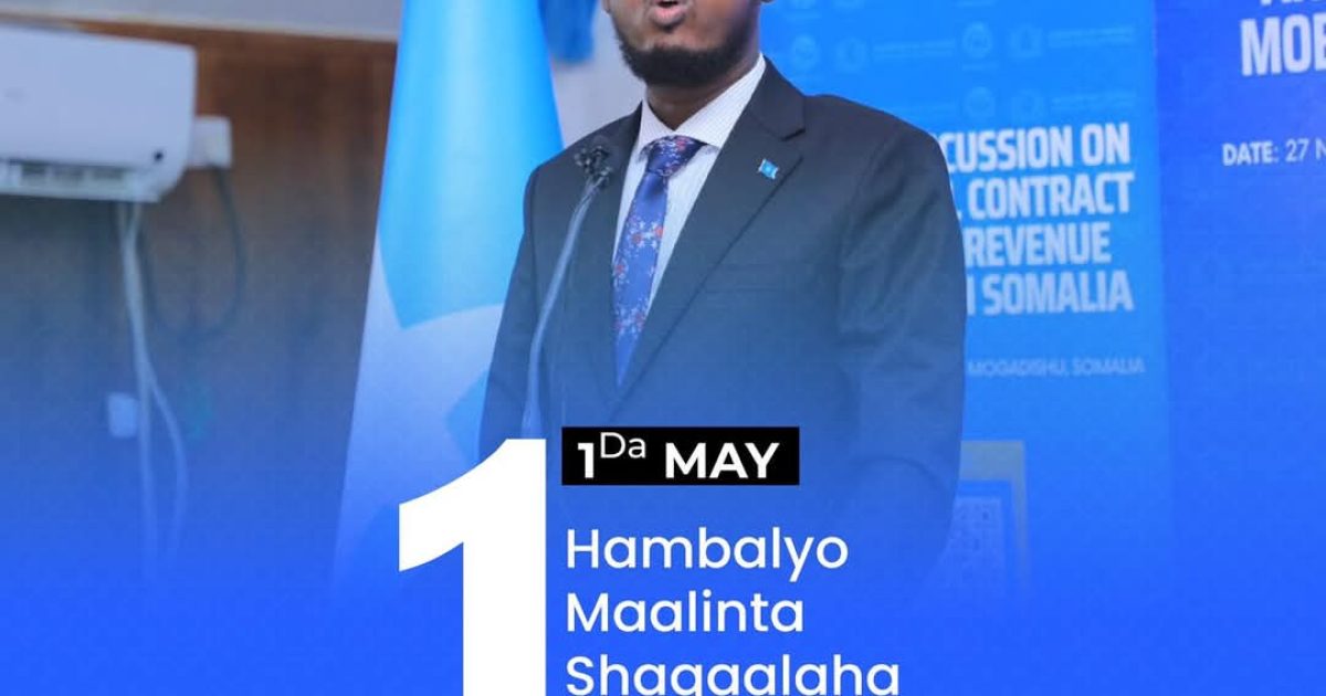 Wasiirka Shaqada XFS oo hambalyo u diray dhammaan Shaqaalaha Soomaaliyeed