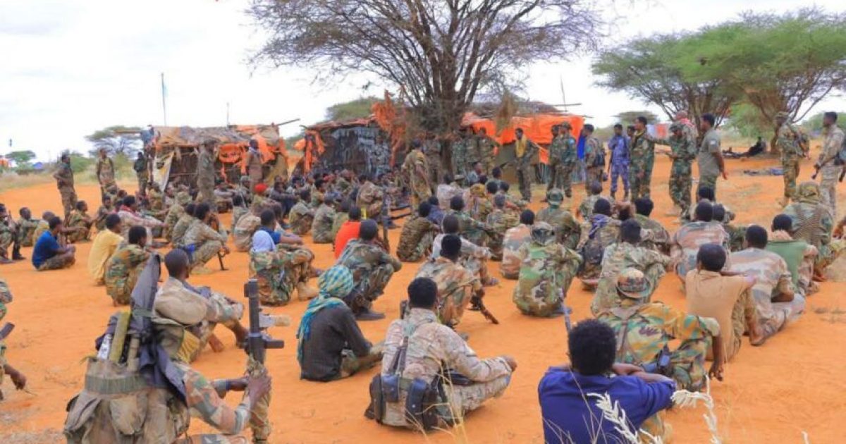 Taliyaha Guutada 10-aad oo Dhiirrigelin u Sameeyay Ciidamada Baladxaawo