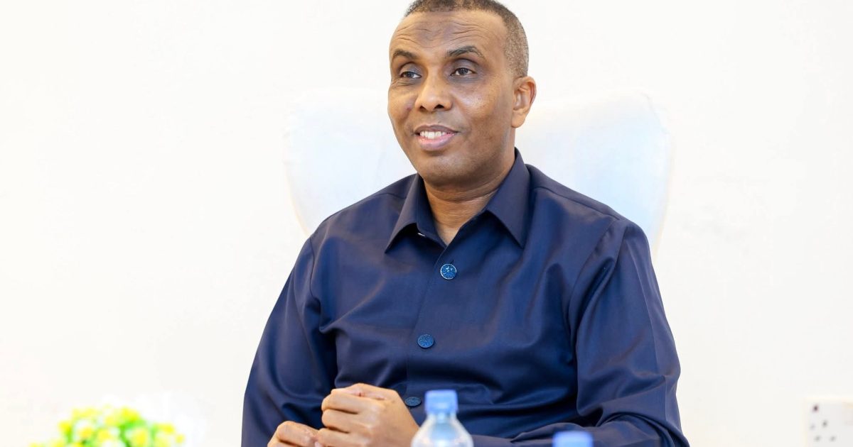 R/W Xamsa oo casho sharaf u sameeyay mas’uuliyiin ka tirsan Xisbiyada Siyaasadda Puntland