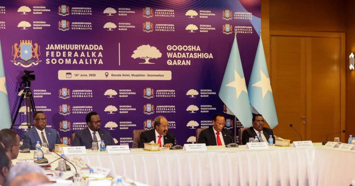 Madaxweyne Xasan Sheekh “Albaabka Wadatashiga iyo wadahadalka waa furanyahay”