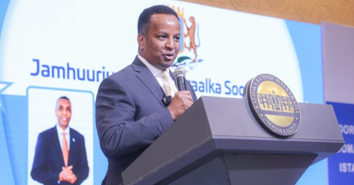 Wasiirka arrimaha dibadda XFS oo ugu baaqay qurbajoogta in ay taageeraan ciidamada qalabka sida