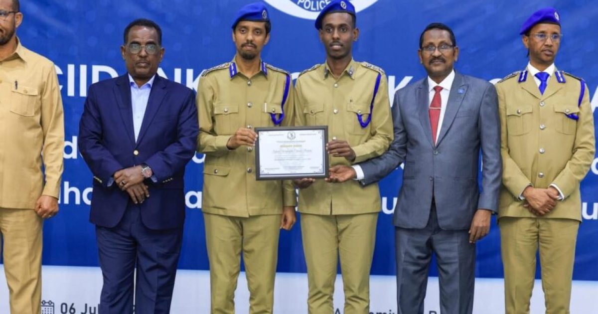 Munaasabad lagu abaal-marinayo Saraakiishii ka qeyb qaatay sugidda Amniga todobaad xorriyadda oo lagu qabtay Muqdisho