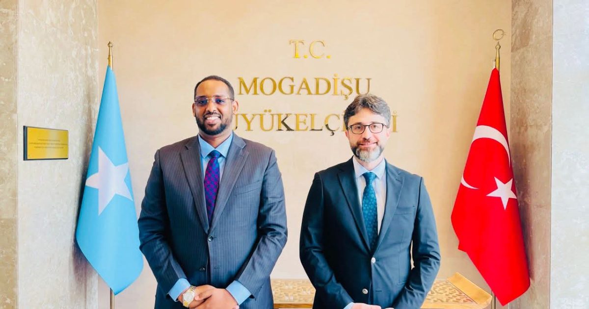 Madaxweyne ku-xigeenka Galmudug oo la kulmay Safiirka Turkiga ee Soomaaliya
