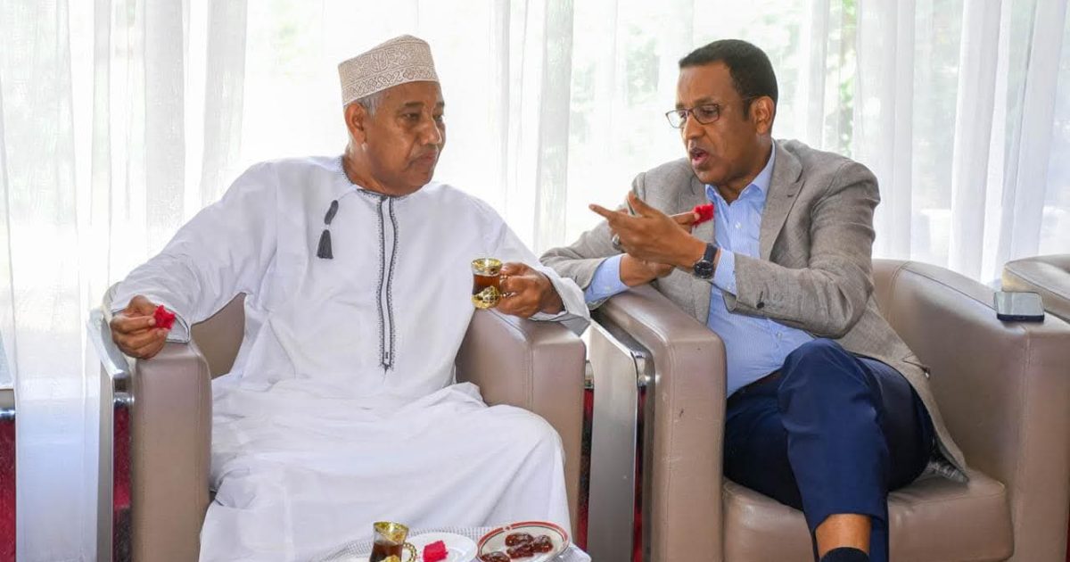 Danjire Jabriil oo booqasho shaqo ku tagay gobalka Lamu