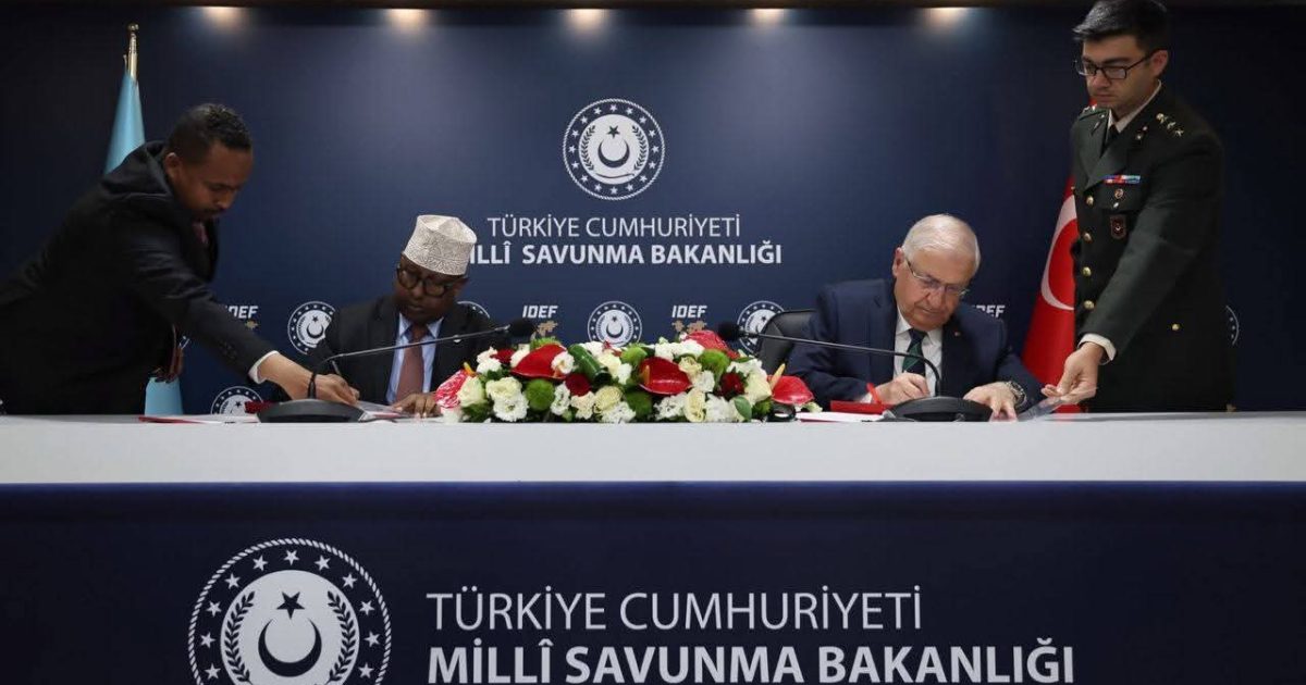 Soomaaliya iyo Turkiga oo markale heshiis kala saxiixday