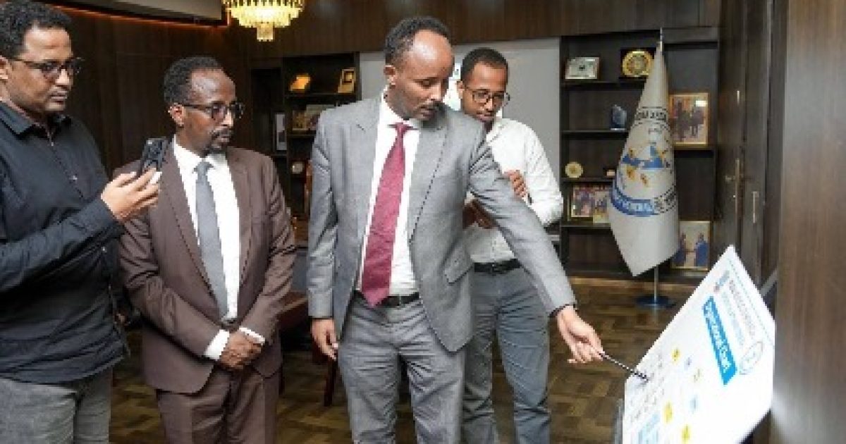 Kusimaha Xeer Ilaaliyaha Guud Ee Qaranka Oo Qaabilay Wafdi Ka Socda Jaamacadaha Bariga Afrika iyo Jigjiga