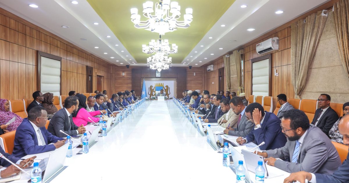 Golaha Wasiirrada oo ansixiyey Xeer-Nidaamiyaha dhijitaalka nidaamka maareynta maaliyadda