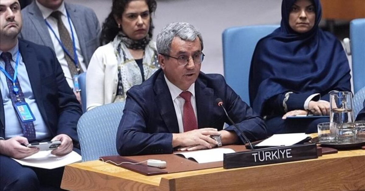 Turkiga oo sheegay in Israel ay wiiqayso dadaallada dib u dhiska ee Suuriya