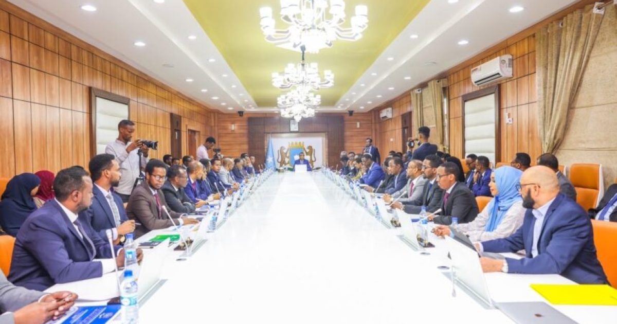 Ra’iisul wasaare 𝐗𝐚𝐦𝐬𝐚” 𝐈𝐬𝐥𝐚-𝐱𝐢𝐬𝐚𝐚𝐛𝐭𝐚𝐧𝐤𝐮 𝐰𝐚𝐱𝐚 𝐮𝐮 𝐧𝐨𝐪𝐨𝐧 𝐝𝐨𝐨𝐧𝐚 𝐬𝐢𝐟𝐨 𝐬𝐚𝐥𝐝𝐡𝐢𝐠 𝐮 𝐧𝐨𝐪𝐨𝐭𝐚 uu 𝐡𝐢𝐫𝐠𝐚𝐥𝐢𝐧𝐭𝐚 𝐪𝐨𝐫𝐬𝐡𝐚𝐲𝐚𝐚𝐬𝐡𝐚 𝐝𝐨𝐰𝐥𝐚𝐝𝐝𝐚”