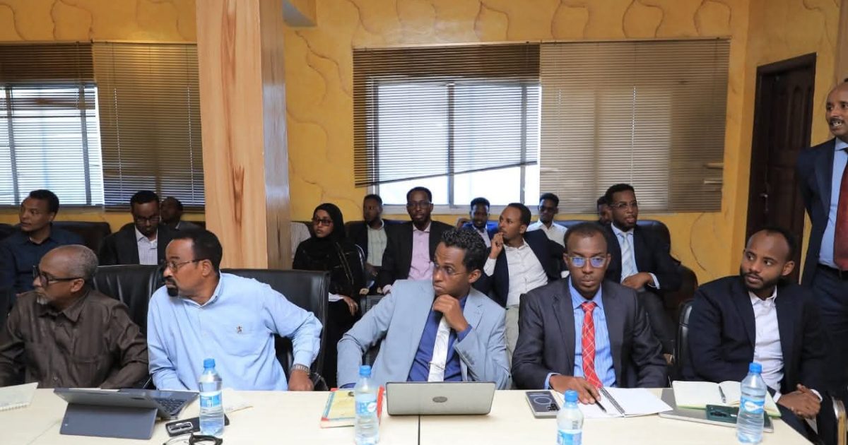 Dardar-gelinta iyo dhammeystirka habraacyada shaqo ee Xeer Ilaalinta oo laga hadlay