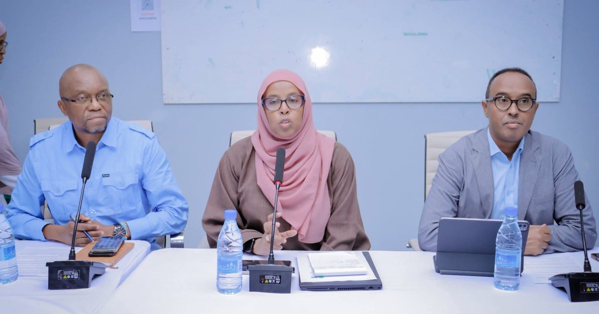 Guddoomiyaha SoDMA oo kulan mira dhal ah la yeeshay Isbahaysiga Hay’adaha aan Dawliga ahayn