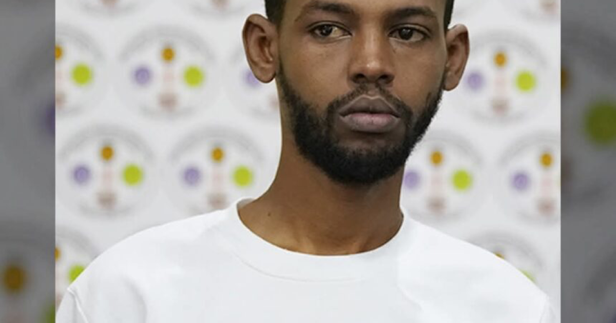 Maxkamadda Ciidamada Qalabka Sida oo xukuntay askari muwaadin u dilay”Maxaad Ii Soo Fiirisay.”