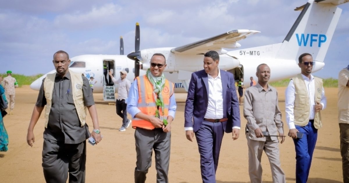 Guddoomiyaha SoDMA oo mashruuc ka daahfuray Jalalaqsi