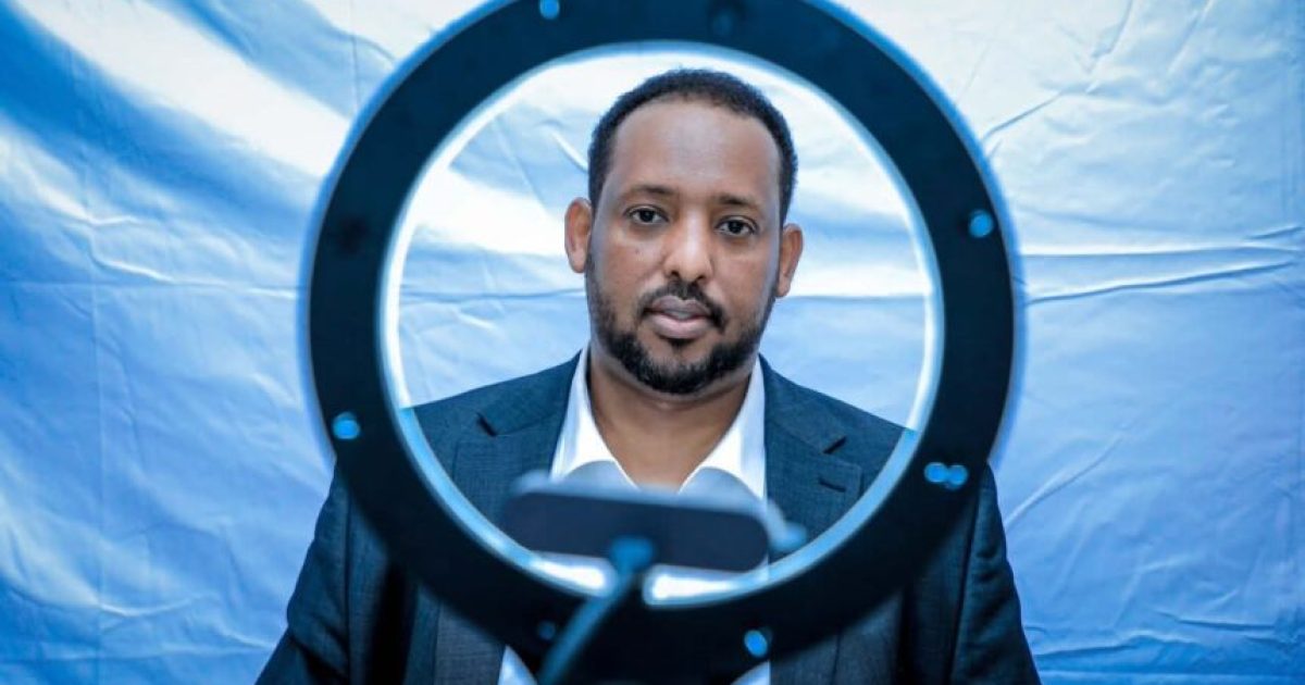 Madaxweyne kuxigeenka Galmudug oo iska diiwaan geliyay hay’adda NIRA ee Dhuusamareeb