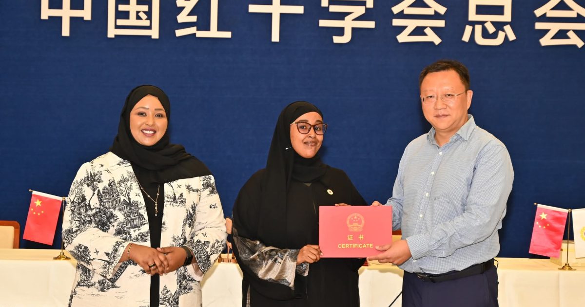 Saraakiil ka tirsan Hay’adda SoDMA oo tababar ugu soo gabagaboobay dalka Shiinaha