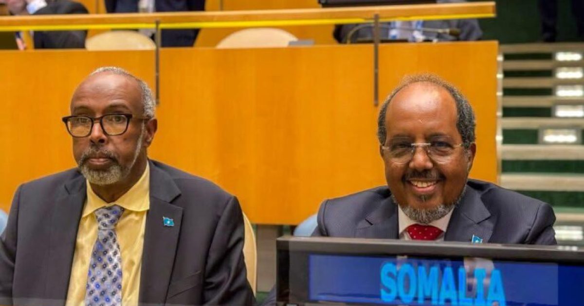 Madaxweyne Xasan Sheekh oo ka qayb galay shirka astaynta dowladnimada Falastiin