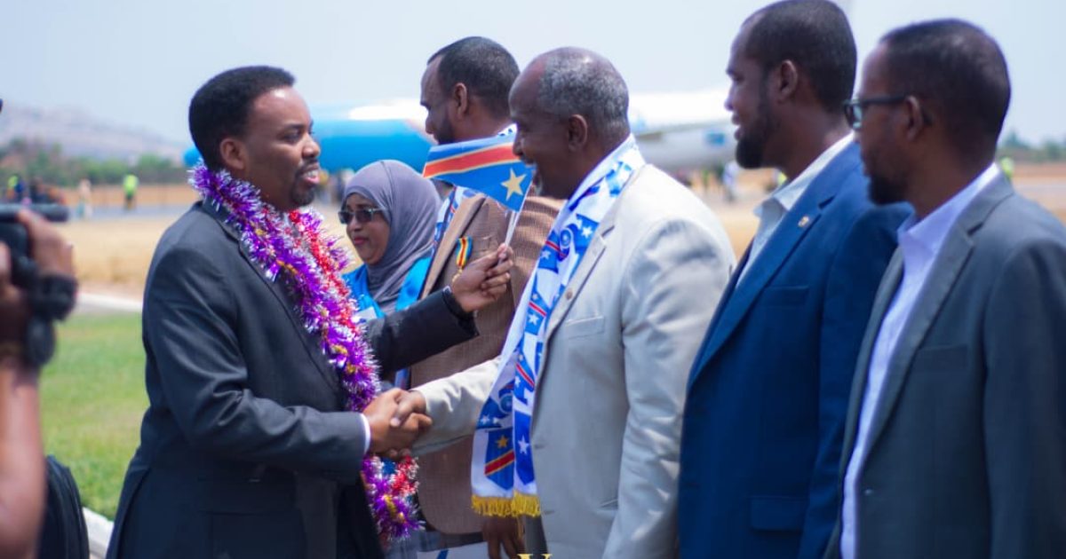 Safiirka Soomaaliya ee Tanzania oo safar shaqo ku tagay dalka DRC Kongo