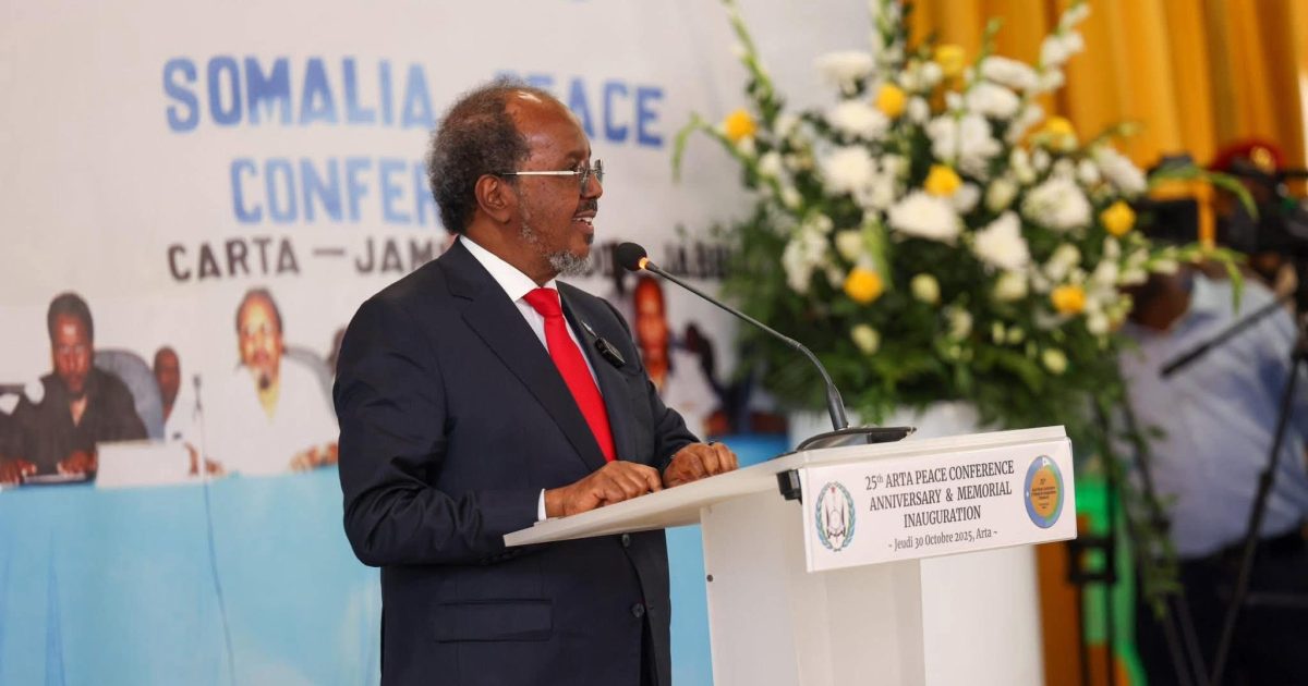 Madaxweyne Xasan Sheekh oo khudbad ka jeediyay xuska 25-guurada Shirweynihii Nabadeynta Soomaaliyeed ee Carta