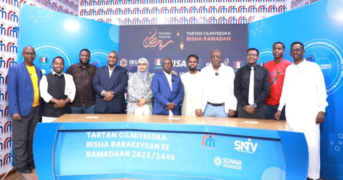Maamulka Warbaahinta Qaranka oo abaal marino lacageed guddoonsiiyay guuleystayaasha tartan cilmiyeedka