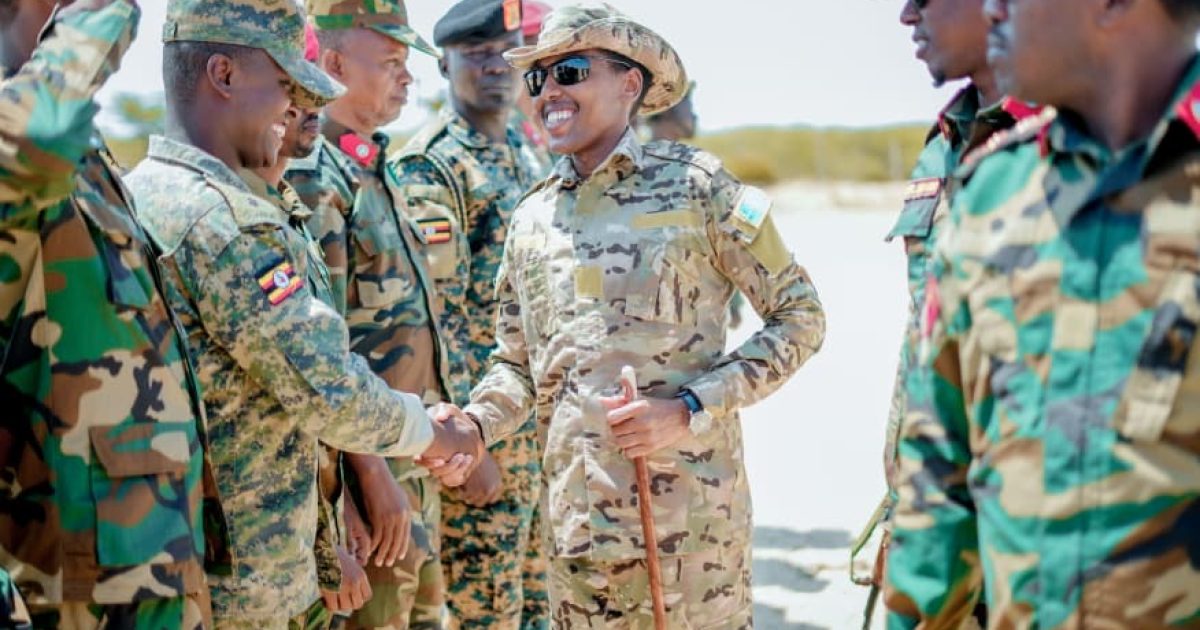 Taliyaha Ciidanka Xoogga Dalka Oo Dhismaha Xarun Cusub Ka Xarig Jaray Baraawe