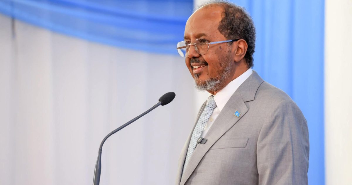 Madacweyne Xasan Sheekh “Caddeey inaad Muwaadin Soomaaliyeed tahay, waxa uuna ka bilaabanayaa qaadashada Kaarka Aqoonsiga NIRA”