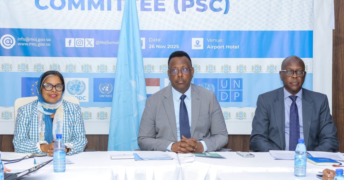 Wasiirka Caddaaladda oo soo xiray kulan lagu qiimeeyay horumarka Caddaaladda iyo Asluubta.