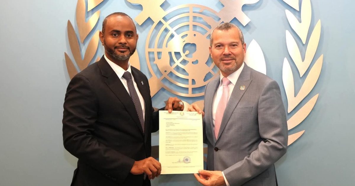 Wasiirka Dekadaha XFS oo shir doceed la qaatay Xoghayaha Guud ee Hay’adda IMO