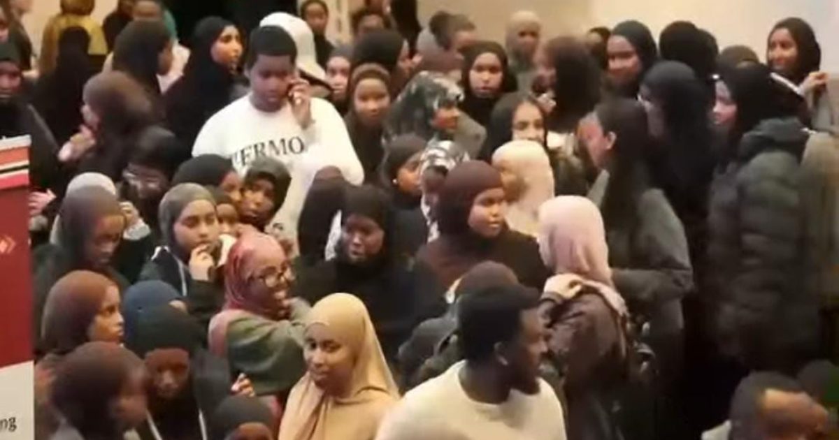 Ururka Ardayda Soomaaliyeed ee Norway oo Oslo ku qabtay kulan sanadle ah.